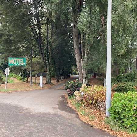 טמוקו Motel Los Robles מראה חיצוני תמונה